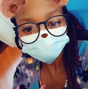 Meet your Posher, Charmaine